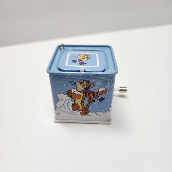 Hallmark Keepsake Christmas Ornament POP Goes the Tigger Jack in the Box Disney - Picture 4 of 8